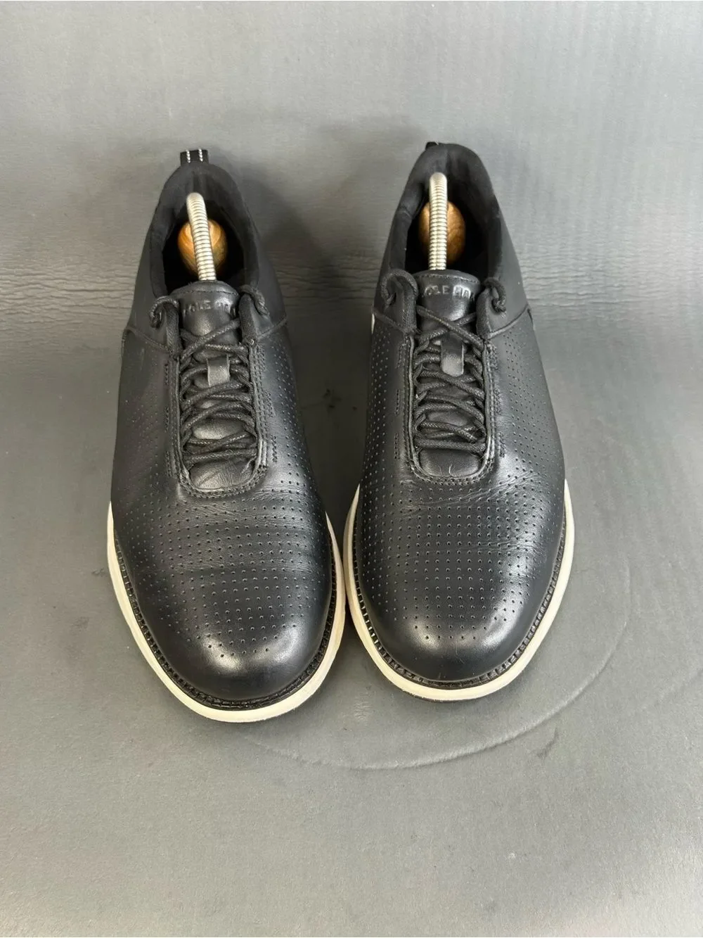Cole Haan Grand Atlantic perforated sneakers shoes men’s size 10